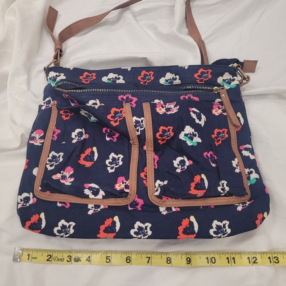 Floral/Navy Blue Crossbody Purse
